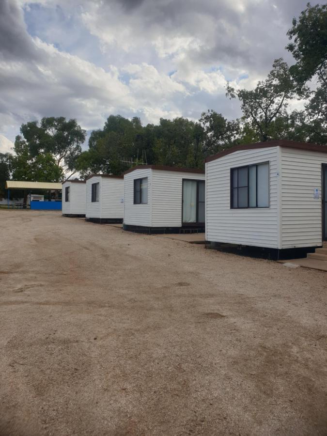 Newell Hwy Caravan Park Parkes Bagian luar foto